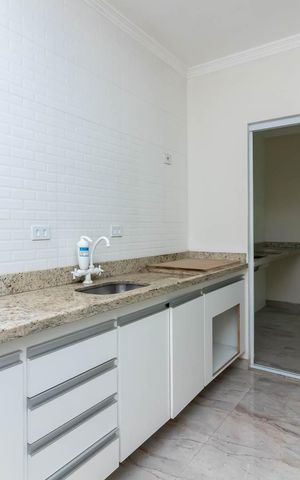 Casa de condomínio à venda com 70m², 2 quartos e 2 vagasCozinha