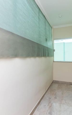 Casa de condomínio à venda com 70m², 2 quartos e 2 vagasSala