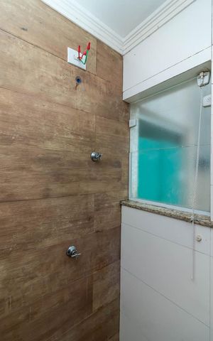 Casa de condomínio à venda com 70m², 2 quartos e 2 vagasBanheiro