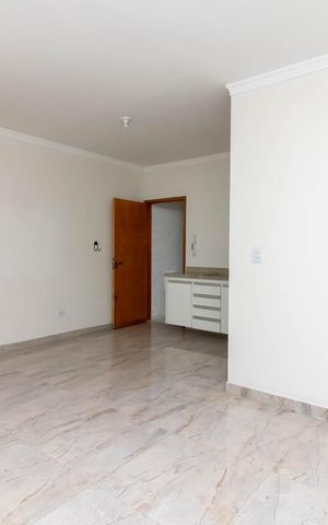 Casa de condomínio à venda com 70m², 2 quartos e 2 vagasSala