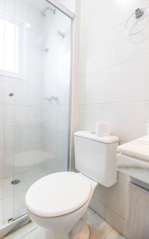Apartamento à venda com 69m², 2 quartos e 1 vaga Apartamento à venda com 69m², 2 quartos e 1 vagaBanheiro da Suíte