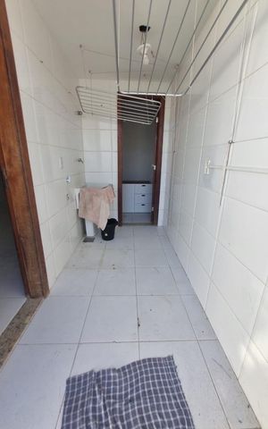 Casa à venda com 143m², 3 quartos e 2 vagas Casa à venda com 143m², 3 quartos e 2 vagasÁrea de serviço