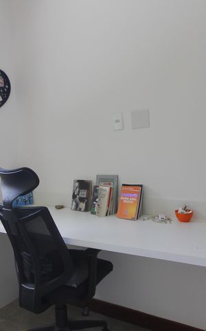 Casa de condomínio para alugar com 200m², 4 quartos e 2 vagasQuarto 4