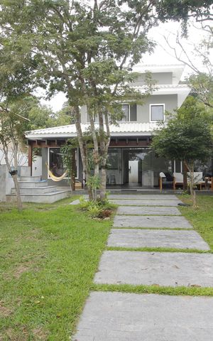 Casa de condomínio para alugar com 200m², 4 quartos e 2 vagasJardim