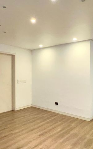 Apartamento à venda com 355m², 3 quartos e 5 vagas Apartamento à venda com 355m², 3 quartos e 5 vagasSala de Jantar