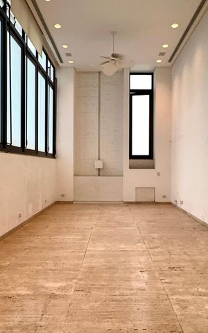Apartamento à venda com 355m², 3 quartos e 5 vagas Apartamento à venda com 355m², 3 quartos e 5 vagasSala