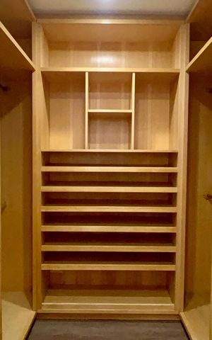 Apartamento à venda com 355m², 3 quartos e 5 vagas Apartamento à venda com 355m², 3 quartos e 5 vagasCloset da suíte