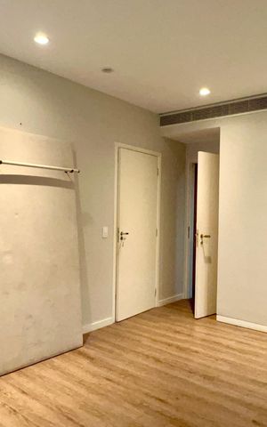 Apartamento à venda com 355m², 3 quartos e 5 vagas Apartamento à venda com 355m², 3 quartos e 5 vagasSuite