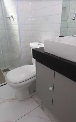 Apartamento à venda com 56m², 2 quartos e 1 vagaBanheiro Social