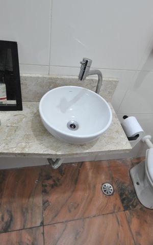 Casa à venda com 156m², 3 quartos e 2 vagasLavabo