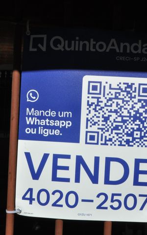 Casa à venda com 156m², 3 quartos e 2 vagasPlaca