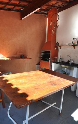 Casa à venda com 156m², 3 quartos e 2 vagasChurrasqueira
