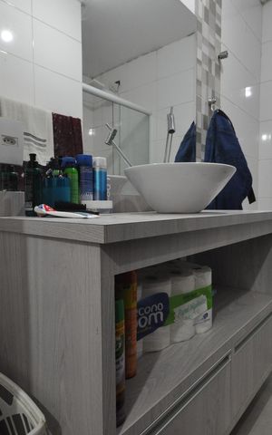 Casa à venda com 156m², 3 quartos e 2 vagasBanheiro Social