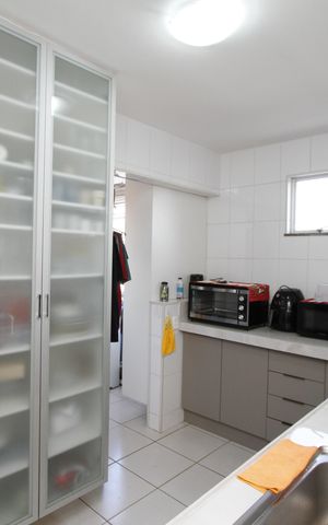 Apartamento à venda com 85m², 3 quartos e 2 vagasCozinha