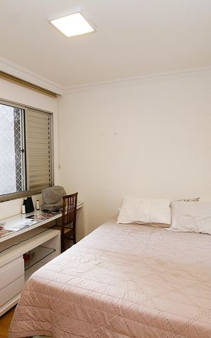 Apartamento à venda com 85m², 3 quartos e 2 vagasQuarto 1