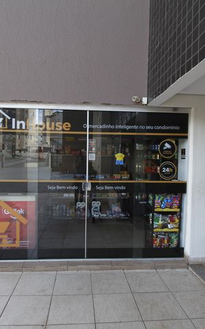 Apartamento à venda com 85m², 3 quartos e 2 vagasmercado