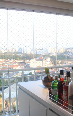 Apartamento à venda com 65m², 2 quartos e 1 vagaVaranda