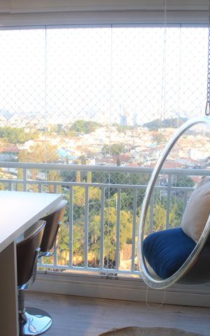 Apartamento à venda com 65m², 2 quartos e 1 vagaVaranda