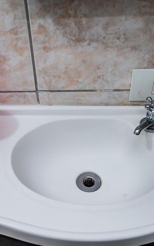 Casa à venda com 105m², 2 quartos e 1 vaga Casa à venda com 105m², 2 quartos e 1 vagaBanheiro 2
