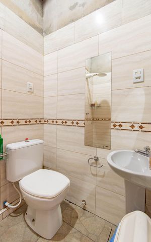Casa à venda com 300m², 2 quartos e 2 vagas