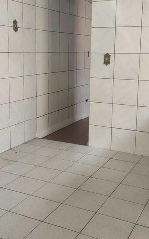 Casa para alugar com 150m², 1 quarto e 2 vagas Casa para alugar com 150m², 1 quarto e 2 vagasCozinha