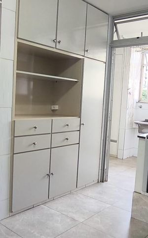 Apartamento à venda com 250m², 4 quartos e 2 vagas