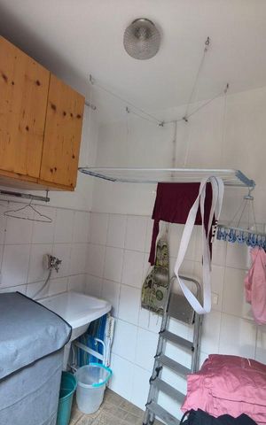 Casa à venda com 248m², 3 quartos e 3 vagas Casa à venda com 248m², 3 quartos e 3 vagasÁrea de serviço