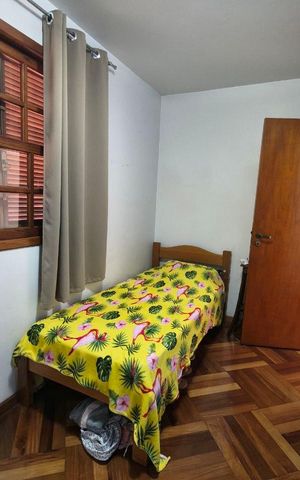Casa à venda com 248m², 3 quartos e 3 vagas