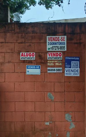 Apartamento à venda com 50m², 2 quartos e sem vaga Apartamento à venda com 50m², 2 quartos e sem vagaFachada