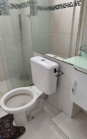 Apartamento à venda com 55m², 2 quartos e 1 vaga Apartamento à venda com 55m², 2 quartos e 1 vagaBanheiro