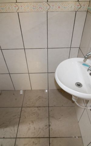 Casa para alugar com 330m², 3 quartos e 3 vagasQuarto 1 - Banheiro