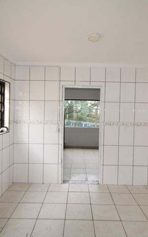 Casa para alugar com 330m², 3 quartos e 3 vagasCozinha