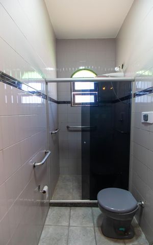 Casa à venda com 143m², 2 quartos e 3 vagasBanheiro Social