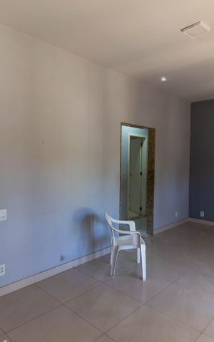 Casa à venda com 143m², 2 quartos e 3 vagasSala