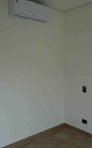 Casa de condomínio à venda com 131m², 2 quartos e 2 vagasSuite