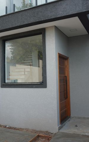 Casa de condomínio à venda com 131m², 2 quartos e 2 vagasEntrada