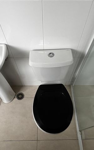 Apartamento para alugar com 35m², 1 quarto e sem vaga Apartamento para alugar com 35m², 1 quarto e sem vagaBanheiro