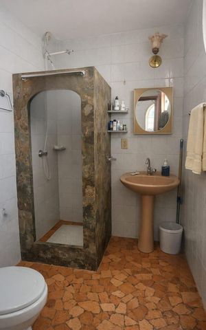 Casa para alugar com 120m², 2 quartos e 1 vaga Casa para alugar com 120m², 2 quartos e 1 vagaBanheiro da suíte