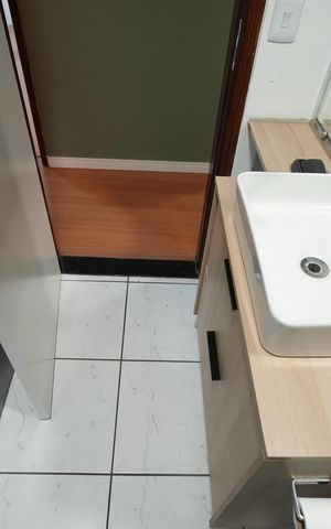 Apartamento à venda com 56m², 2 quartos e 1 vagaBanheiro Social
