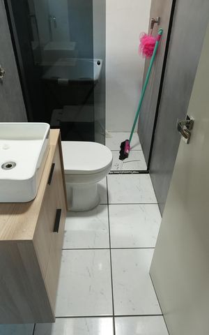 Apartamento à venda com 56m², 2 quartos e 1 vagaBanheiro Social