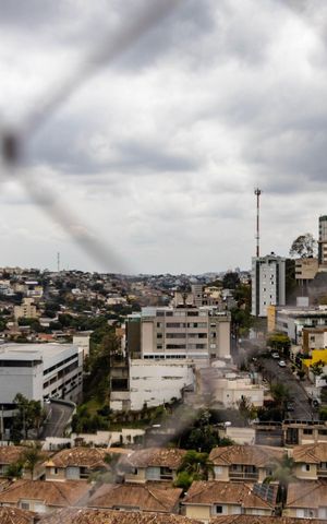 Apartamento à venda com 69m², 2 quartos e 1 vaga Apartamento à venda com 69m², 2 quartos e 1 vagaVista
