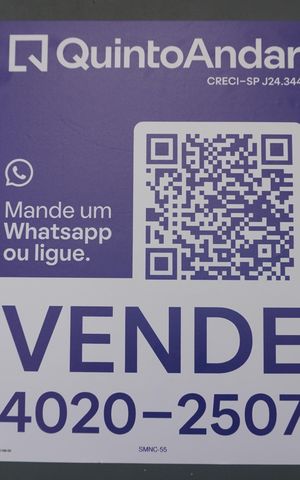 Casa de condomínio à venda com 131m², 2 quartos e 2 vagasFachada