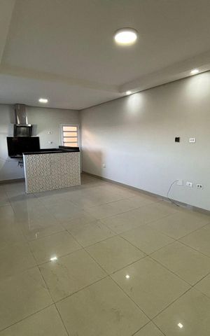 Casa à venda com 570m², 3 quartos e 2 vagas Casa à venda com 570m², 3 quartos e 2 vagasCozinha