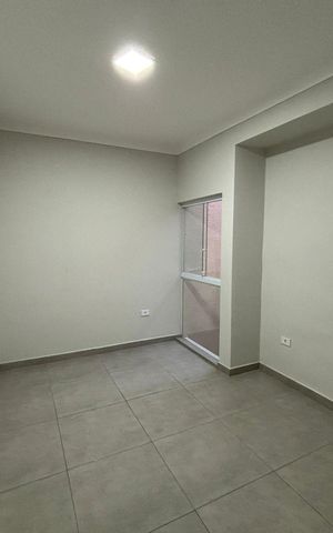 Casa à venda com 570m², 3 quartos e 2 vagas Casa à venda com 570m², 3 quartos e 2 vagasQuarto 2