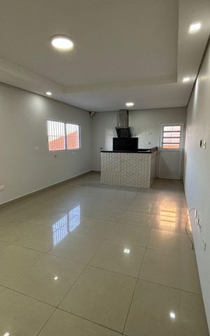 Casa à venda com 570m², 3 quartos e 2 vagas Casa à venda com 570m², 3 quartos e 2 vagasCozinha