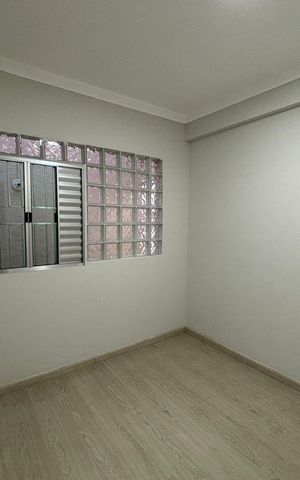 Casa à venda com 570m², 3 quartos e 2 vagas Casa à venda com 570m², 3 quartos e 2 vagasQuarto 1