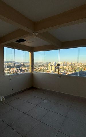 Casa à venda com 570m², 3 quartos e 2 vagas Casa à venda com 570m², 3 quartos e 2 vagasQuartinho área churrasqueira