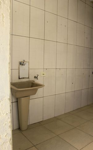 Casa para alugar com 120m², 2 quartos e 3 vagasLavanderia 