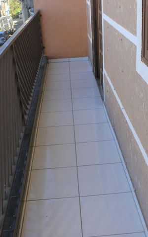 Casa para alugar com 120m², 2 quartos e 3 vagasVaranda