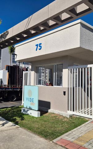 Apartamento à venda com 55m², 2 quartos e 1 vaga Apartamento à venda com 55m², 2 quartos e 1 vagaFachada